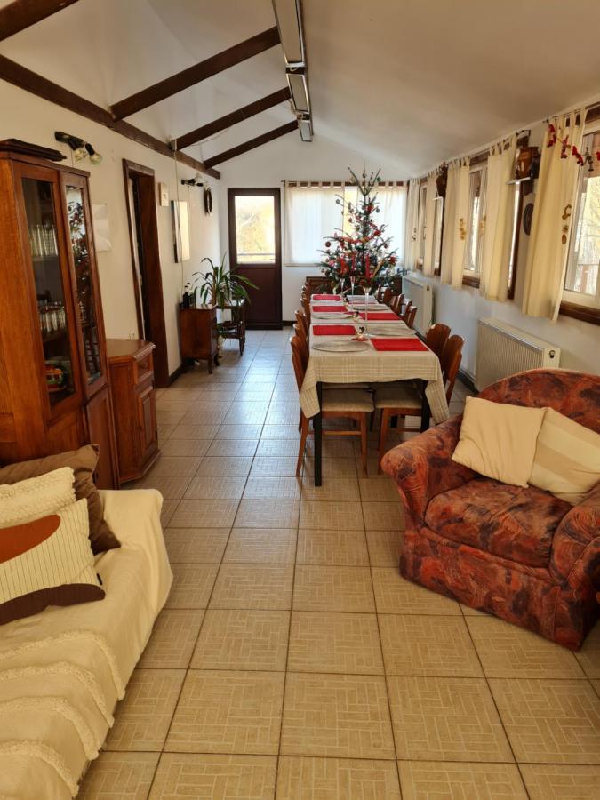 Vila Margareta Curtea de Argeş Exterior foto